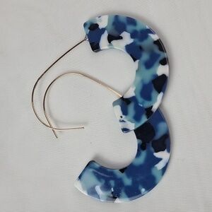 Tortoiseshell Blue Skies Cresent Hoop Earrings